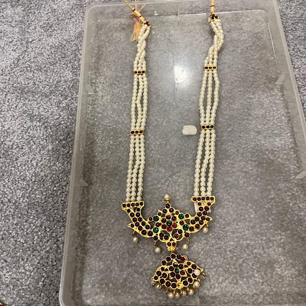 Indian jewelry